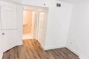 17145 N Bay Rd, Sunny Isles Beach, FL 33160 - Photo 17