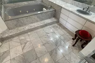 4000 Island Blvd, Aventura, FL 33160 - Photo 27