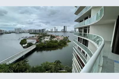 4000 Island Blvd #1105, Aventura, FL 33160 - Photo 1