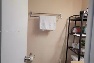 5350 W 21st Ct, Hialeah, FL 33016 - Photo 13