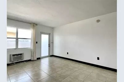 626 Meridian Ave #9, Miami Beach, FL 33139 - Photo 7