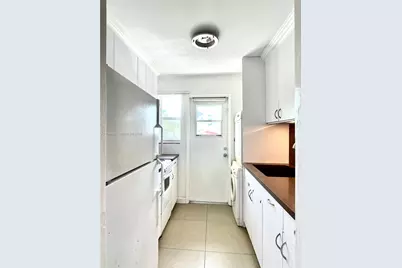 626 Meridian Ave #9, Miami Beach, FL 33139 - Photo 15