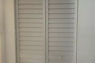 6130 W 19th Ave, Hialeah, FL 33012 - Photo 13