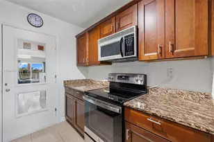 1475 SE 15th St, Fort Lauderdale, FL 33316 - Photo 15