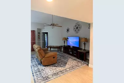 8019 NW 15th Mnr #8019, Plantation, FL 33322 - Photo 7