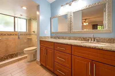 8019 NW 15th Mnr #8019, Plantation, FL 33322 - Photo 21