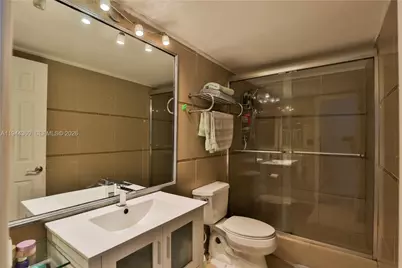 19380 Collins Ave #726, Sunny Isles Beach, FL 33160 - Photo 11