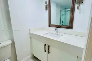 18041 Biscayne Blvd, Aventura, FL 33160 - Photo 29