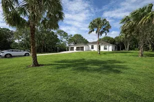 5513 Palmetto Dr, Fort Pierce, FL 34982 - Photo 11