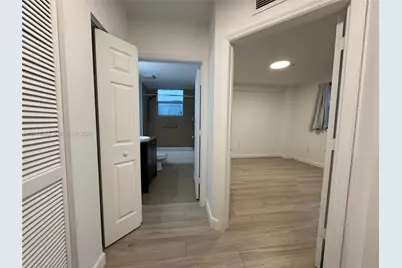 529 NE 62nd St #303, Miami, FL 33138 - Photo 5