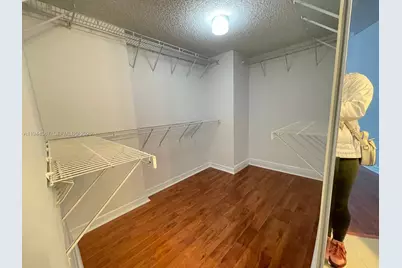 540 Brickell Key Dr #1006, Miami, FL 33131 - Photo 7