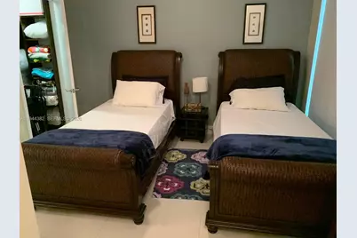 6000 Collins Ave Unit 136, Miami Beach, FL 33140 - Photo 11