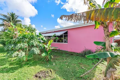 5011 NW 51st St, Tamarac, FL 33319 - Photo 23