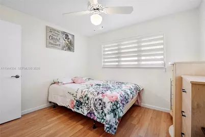 5011 NW 51st St, Tamarac, FL 33319 - Photo 11