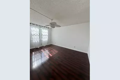 9330 Lagoon Pl #201, Davie, FL 33324 - Photo 11