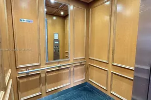 9330 Lagoon Pl, Davie, FL 33324 - Photo 19