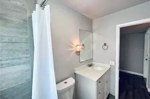 2300 Park Ln, Hollywood, FL 33021 - Photo 31