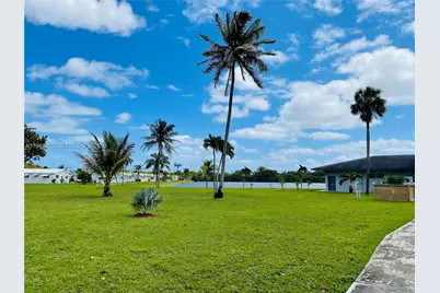 2300 Park Ln #201, Hollywood, FL 33021 - Photo 19