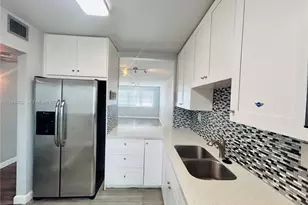 2300 Park Ln, Hollywood, FL 33021 - Photo 9