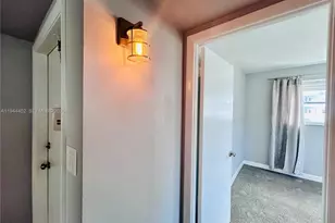 2300 Park Ln, Hollywood, FL 33021 - Photo 21