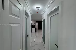 8600 Taft St, Pembroke Pines, FL 33024 - Photo 15