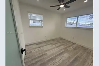 8600 Taft St #8600, Pembroke Pines, FL 33024 - Photo 21