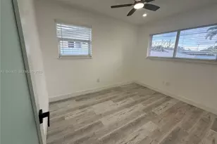 8600 Taft St, Pembroke Pines, FL 33024 - Photo 21