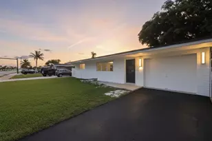 8600 Taft St, Pembroke Pines, FL 33024 - Photo 1