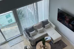 41 SE 5th St, Miami, FL 33131 - Photo 3