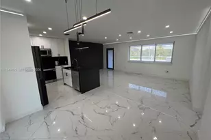 8600 Taft St, Pembroke Pines, FL 33024 - Photo 9
