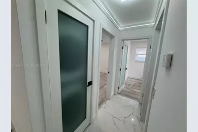 8600 Taft St, Pembroke Pines, FL 33024 - Photo 15