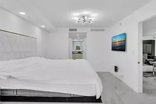 9821 E Bay Harbor Dr, Bay Harbor Islands, FL 33154 - Photo 31