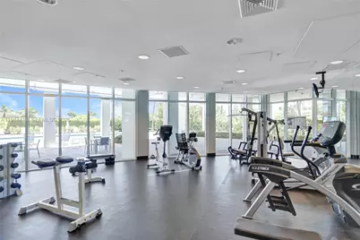 6515 Collins Ave #1806, Miami Beach, FL 33141 - Photo 19