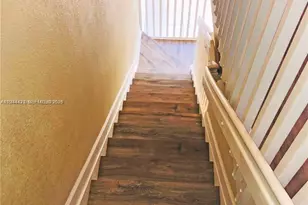 2884 SE 2nd Dr, Homestead, FL 33033 - Photo 11