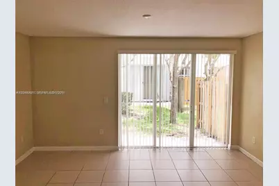 2884 SE 2 Dr, Homestead, FL 33033 - Photo 9