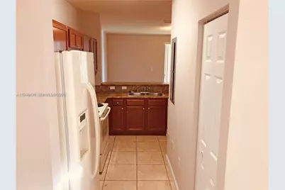 2884 SE 2 Dr, Homestead, FL 33033 - Photo 5