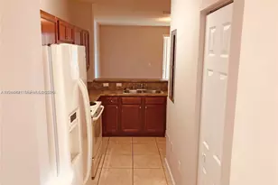 2884 SE 2nd Dr, Homestead, FL 33033 - Photo 5