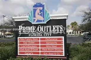 2884 SE 2nd Dr, Homestead, FL 33033 - Photo 23