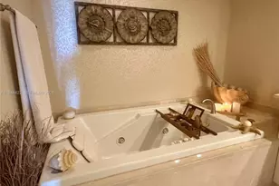 16500 Collins Ave, Sunny Isles Beach, FL 33160 - Photo 45