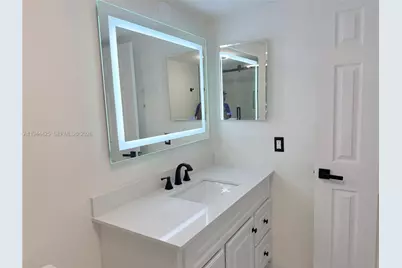 8951 N New River Canal Rd #2D, Plantation, FL 33324 - Photo 25