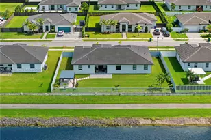 19080 SW 133rd Ct, Miami, FL 33177 - Photo 5