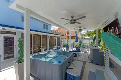 942 NW 133rd Ct, Miami, FL 33182 - Photo 35