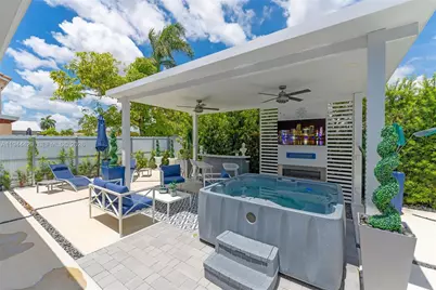 942 NW 133rd Ct, Miami, FL 33182 - Photo 37