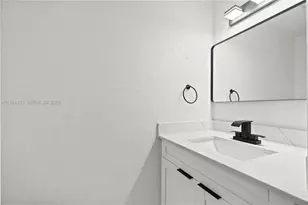 9740 NW 10th St, Pembroke Pines, FL 33024 - Photo 15