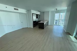 55 SE 6th St, Miami, FL 33131 - Photo 1