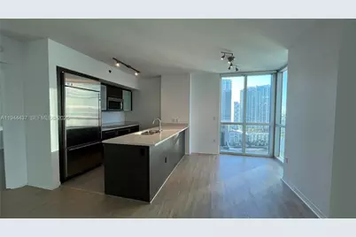 55 SE 6th St #2601, Miami, FL 33131 - Photo 5