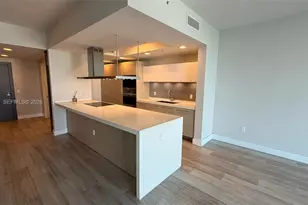 17301 Biscayne Blvd, North Miami Beach, FL 33160 - Photo 3