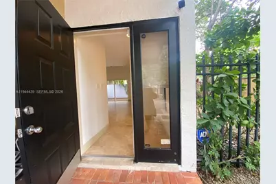 3040 Shipping Ave #3040, Coconut Grove, FL 33133 - Photo 3