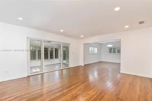 680 NE 57th St, Miami, FL 33137 - Photo 17