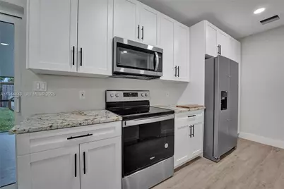 21021 NE 13th Pl, Miami, FL 33179 - Photo 33